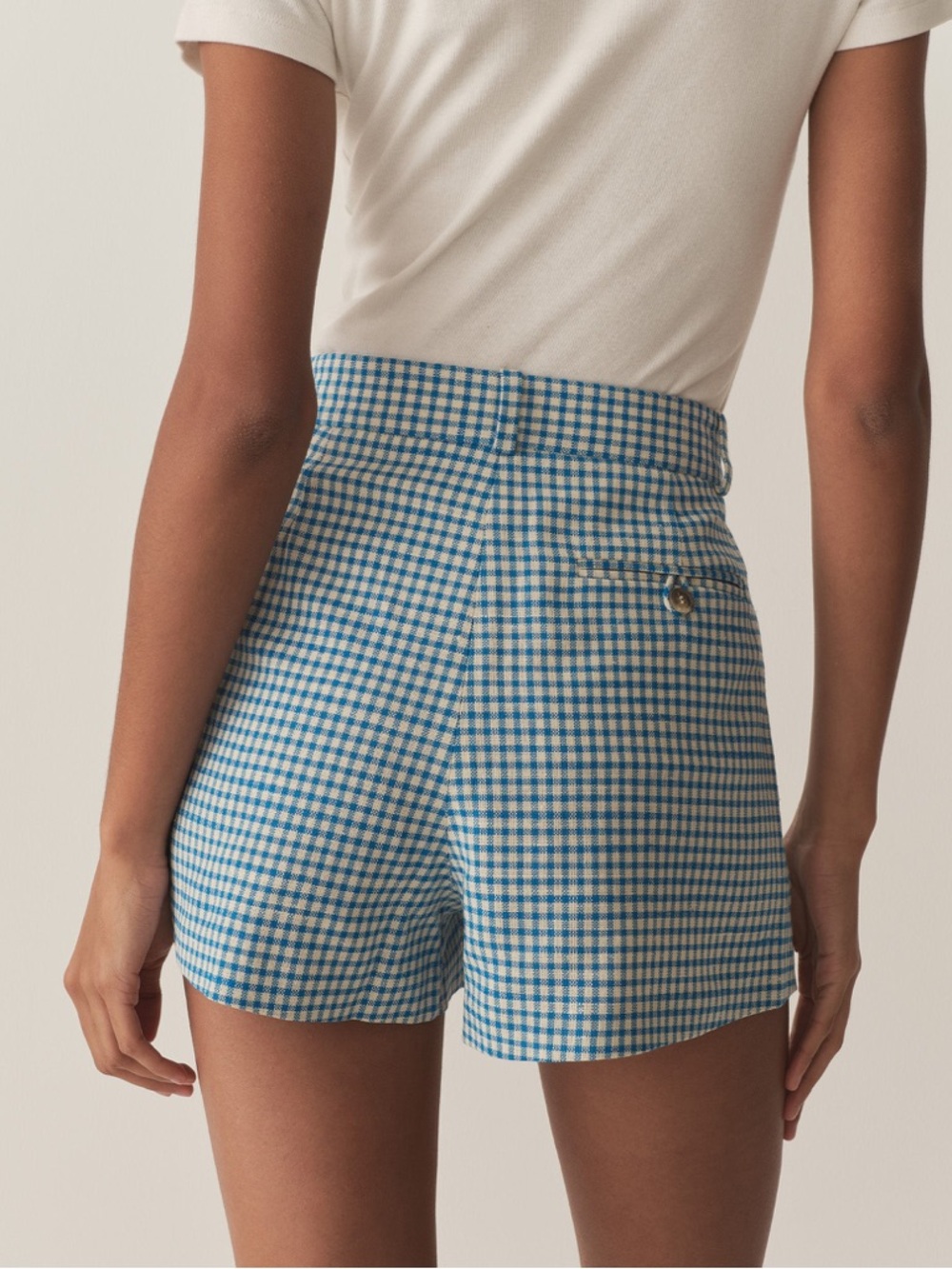 Doen Blue Gingham High-Waist Pleated Shorts - Picture 2 of 2
